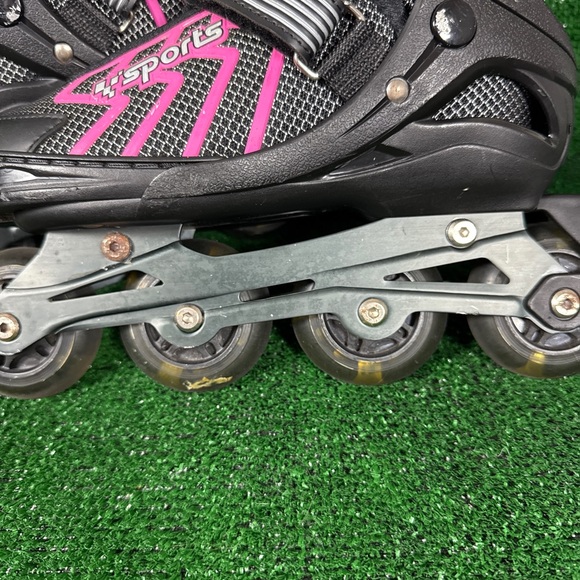 ZPM Sports Inline Skates Size US 1-4 Medium Adjustable EU 33–36 - Picture 8 of 15